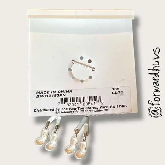 Bundle Sale 3 for $15 | Silver Tone Cat Brooch with Moveable Legs - Picture 4 of 7